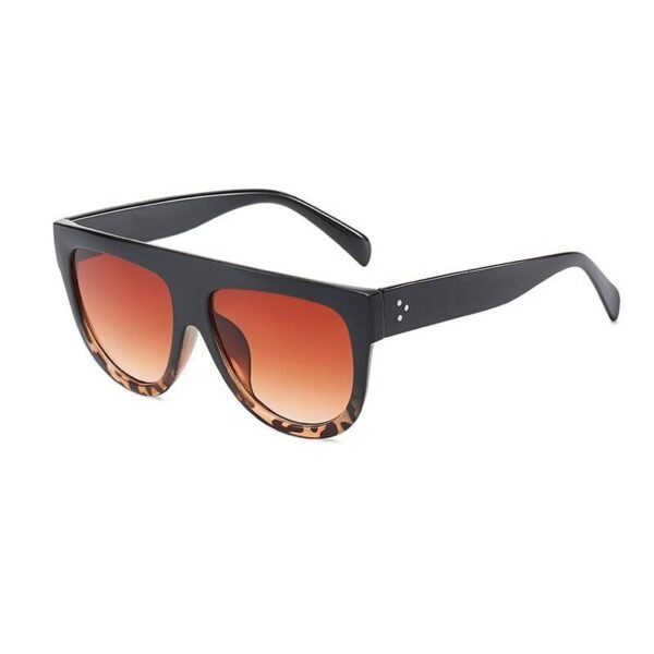 Anteojos de sol de mujer extragrandes 2021 Shield forma Luxy diseño con marco grande remache tonos gafas de sol de mujer UV400 gafas zonnebril las mujeres Gafas de sol MÁS CATEGORÍAS homo.cat https://homo.cat/product/anteojos-de-sol-de-mujer-extragrandes-2021-shield-forma-luxy-diseno-con-marco-grande-remache-tonos-gafas-de-sol-de-mujer-uv400-gafas-zonnebril-las-mujeres/