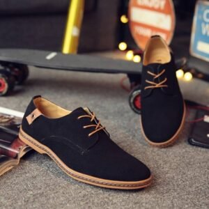 2020 Primavera de cuero de gamuza de los hombres Zapatos informales Oxford zapatillas de deporte clásicas de calzado cómodo vestido zapatos de gran tamaño zapatos planos