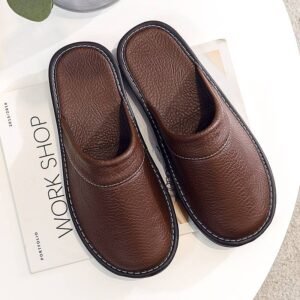 Zapatos de pasarela de cuero para hombre, Zapatillas de casa Unisex, calzado plano de punta redonda, zapatillas de moda, novedad de 2021 CALZADO Calzado para casa homo.cat https://homo.cat/product/zapatos-de-pasarela-de-cuero-para-hombre-zapatillas-de-casa-unisex-calzado-plano-de-punta-redonda-zapatillas-de-moda-novedad-de-2021/