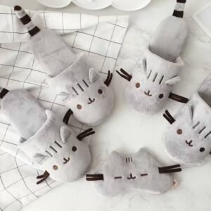 Millffy-Zapatillas bonitas y cómodas para el hogar, Gato caliente, gato de la calle de felpa de dibujos animados, Avión de viaje, gato para dormir, animales