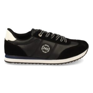 Zapatos, zapatillas,Con diferentes diseños ,productos De fabricación nacional