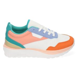 Zapatos, zapatillas,Con diferentes diseños ,productos De fabricación nacional