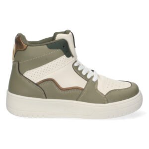 Zapatos, zapatillas,Con diferentes diseños ,productos De fabricación nacional