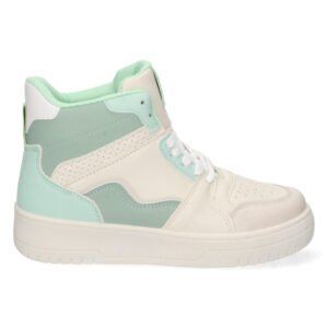 Zapatos, zapatillas,Con diferentes diseños ,productos De fabricación nacional