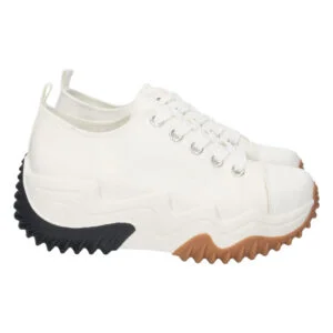 Zapatos, zapatillas,Con diferentes diseños ,productos De fabricación nacional